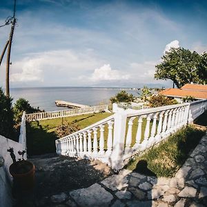 Villa Galanis By The Sea نيفوريكا Exterior photo