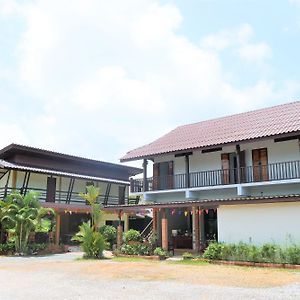 Tha Mai Home At Chan Resort Exterior photo