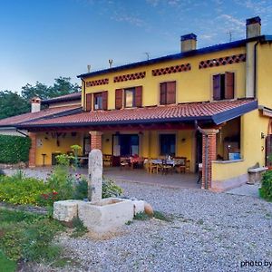 فيلا Agriturismo Fior Di Maggio بيسكانتينا Room photo