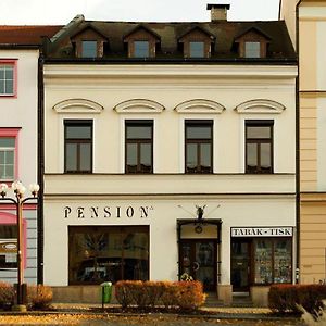 ريخنوف ناد كنيجنو Pension Na Starem Namesti Exterior photo