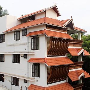 شقة Indian Residency Tiruchirappalli Exterior photo