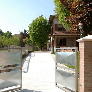 مبيت وإفطار Bed & Breakfast Torrechiara Exterior photo