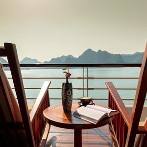 فندق ها لونغفي  Orchid Premium Cruise Exterior photo