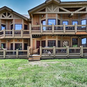 Champion Cozy Southwind Seven Springs Home, Ski-Inandski-Out! Exterior photo
