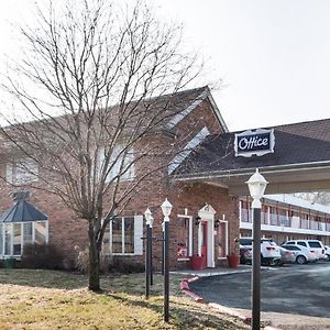 Hotel Eastin Atchison Exterior photo