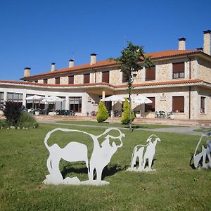 فندق El Prado De Las Merinas Caleruega Exterior photo