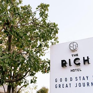 فندق ناخون راتشاسيمافي  فندق ذا ريتش Exterior photo