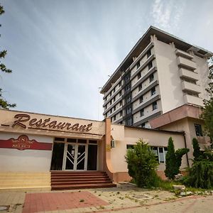 سلوبوزيا Hotel Select Slobozia Exterior photo