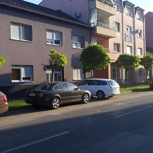 Apartment Eurho أوسييك Exterior photo